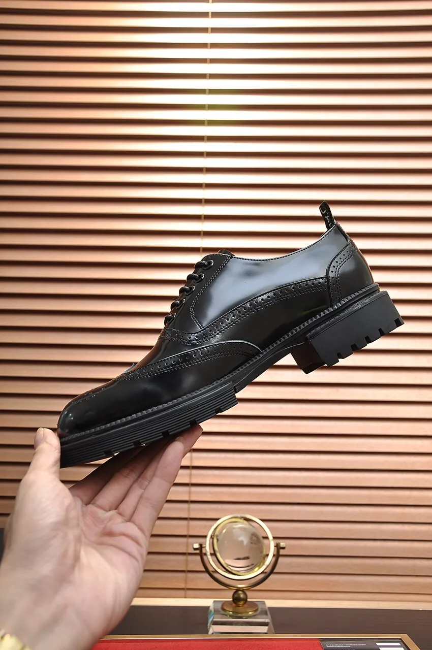 Men's shoes💰720💶【Dior】High-end goods Niuli Original order quality Dior —🆘.Dior original order purchasing, high-end leather shoes, fabric: imported from Italy open-edge beaded cowhide➕water-dyed cowhide/cowhide lining➕specially provided original outsole, fine workmanship, real-life shooting🎬size: 38-45 (45 customized)